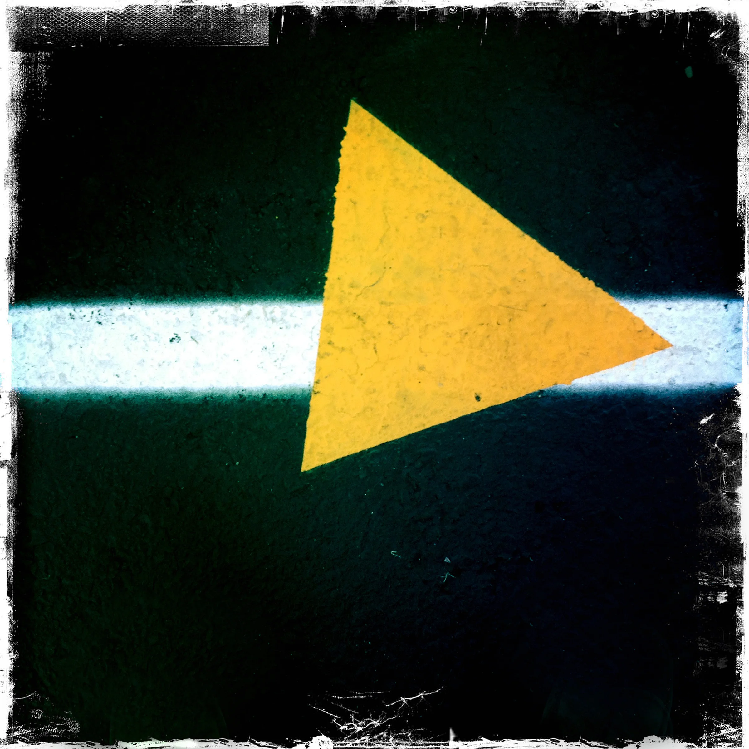 READY Arrow.jpg