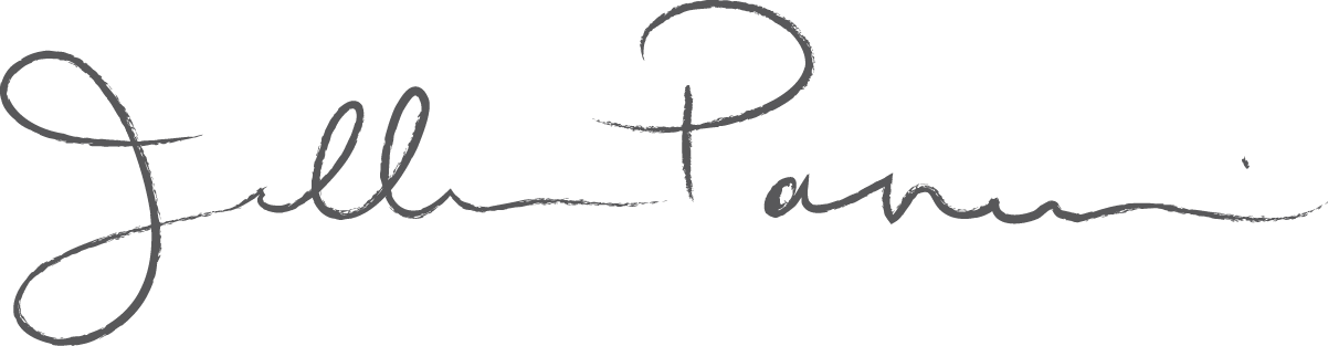 Jill Signature Grey.png