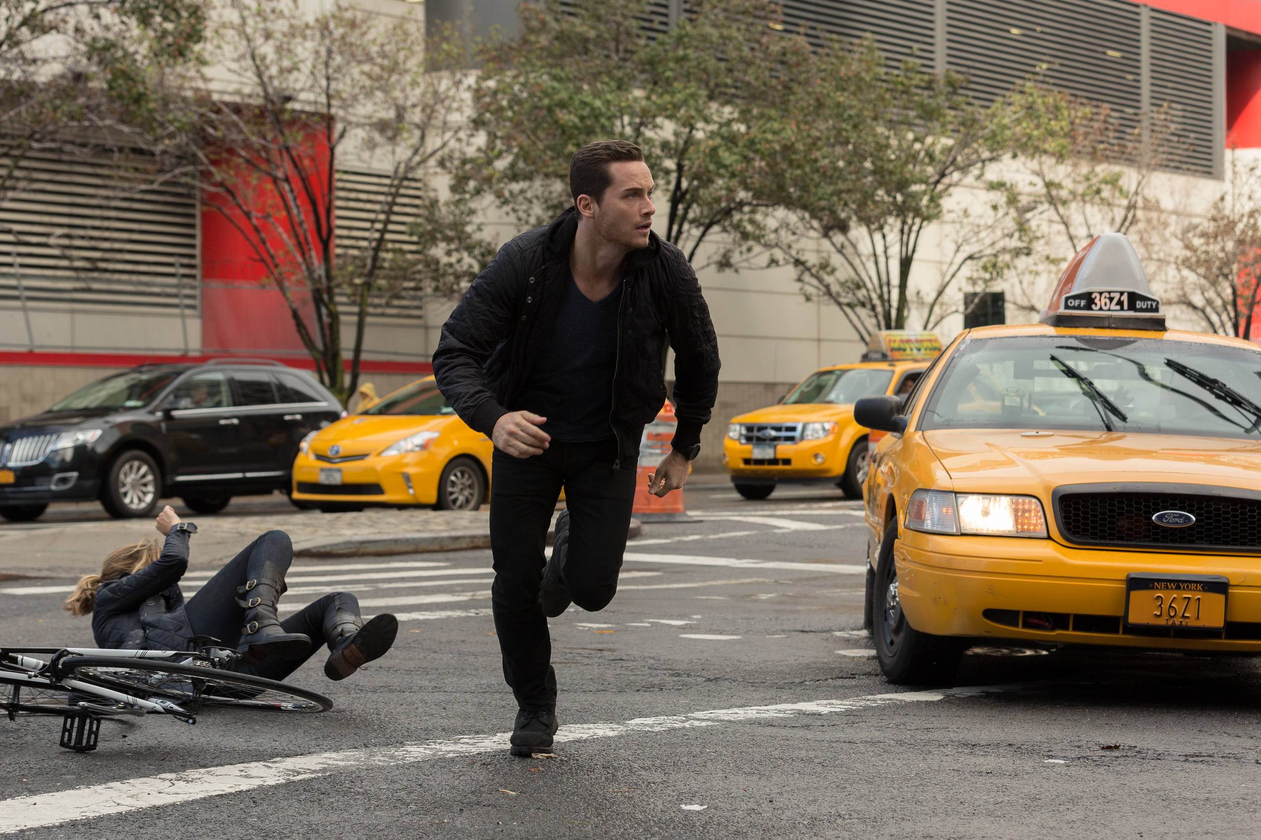 SVU_EP16007_101614_CHRISTOPHERSAUNDERS__TSL7549.jpg