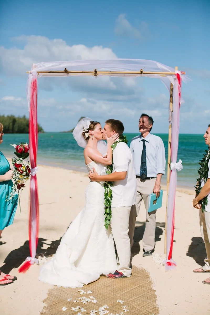 edith-levi-kualoa-ranch-wedding-photographer-041.jpg