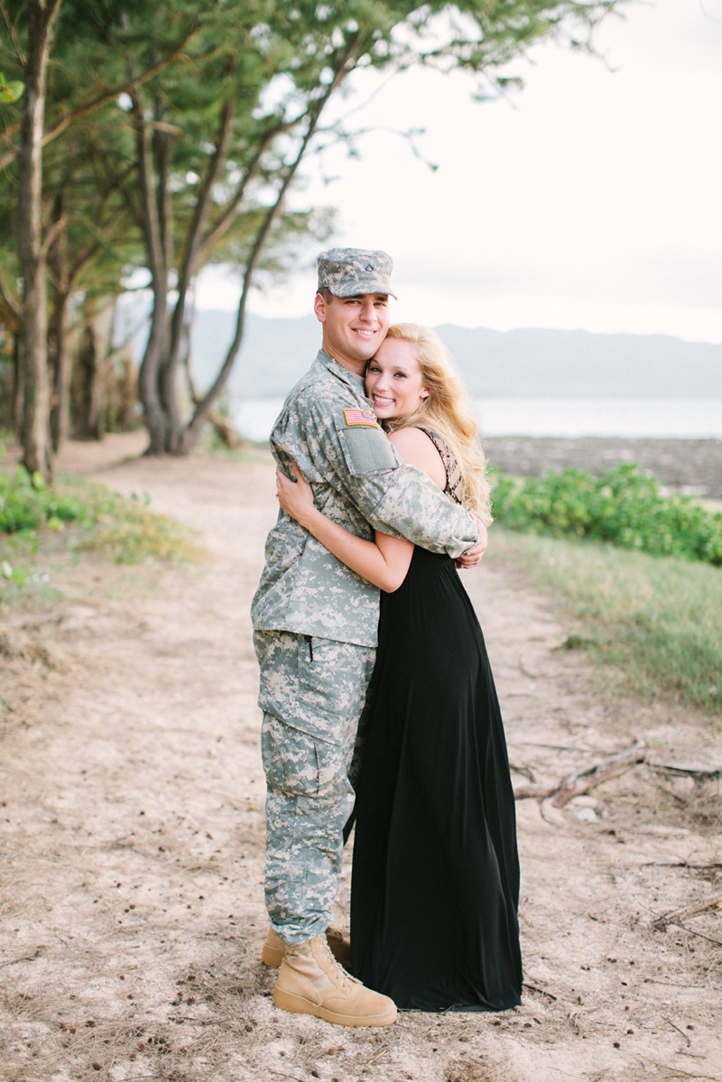 bethany-tim-hawaii-engagement-photographer-016.jpg