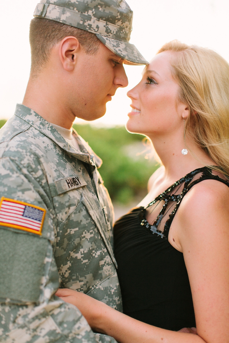 bethany-tim-hawaii-engagement-photographer-023.jpg