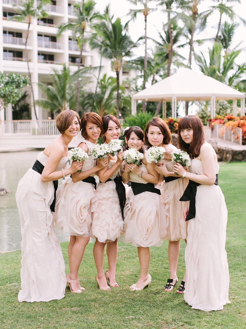 stylish-lanikuhonua-wedding-013.jpg