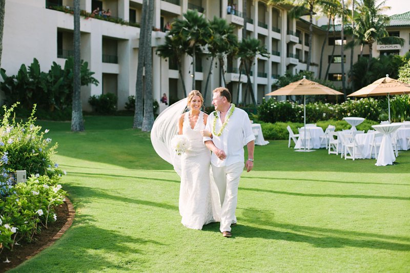 emily-mike-grand-hyatt-kauai-wedding-026.jpg