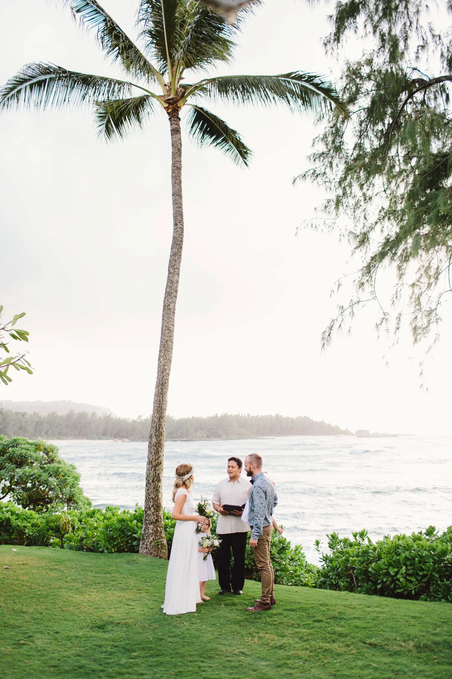 annika-pele-hawaii-elopement-002.jpg