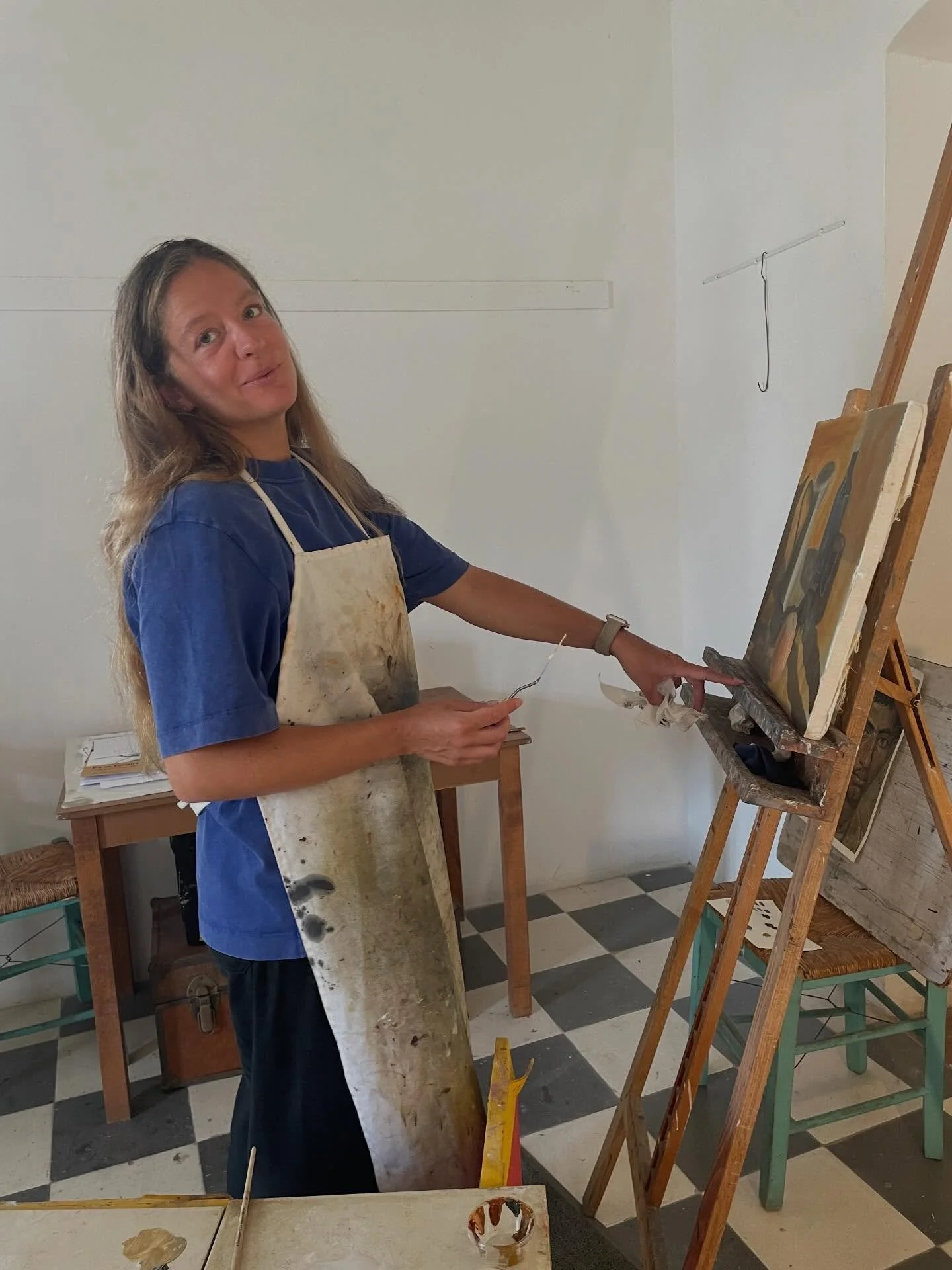 Painters enjoying their work ! #artschool #painting #paros #workshop #residencies