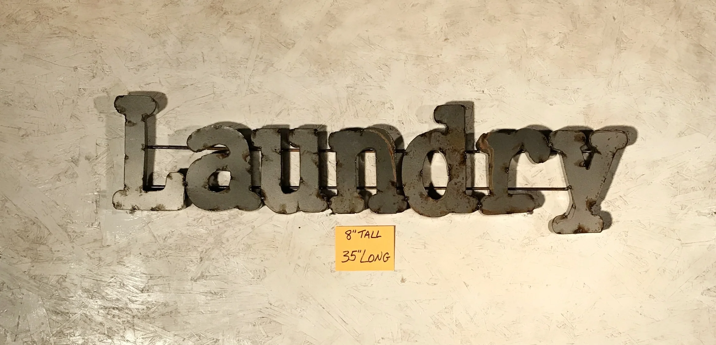 Jamie's phone WEBSITE 3319.JPG