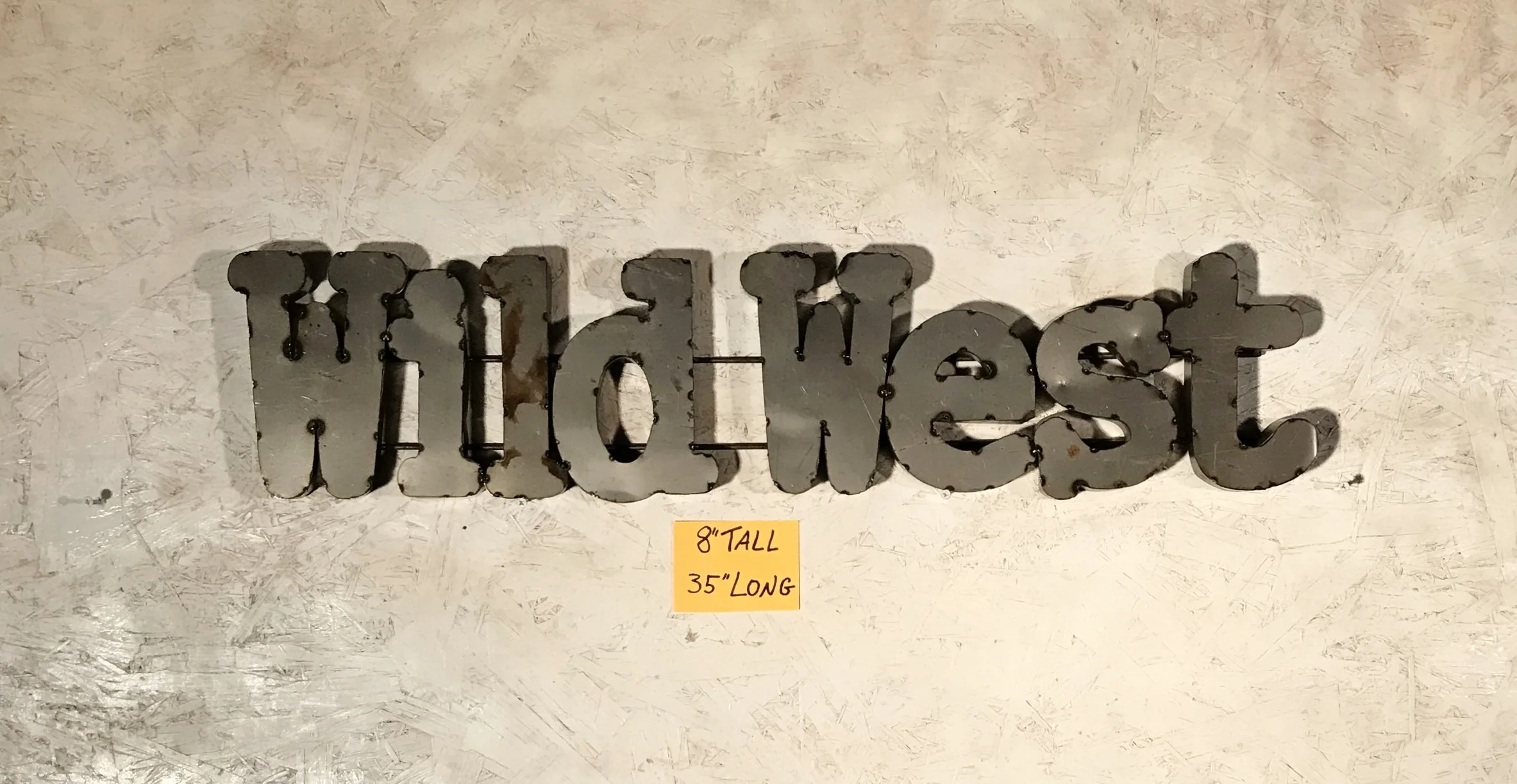 Jamie's phone WEBSITE 3324.JPG