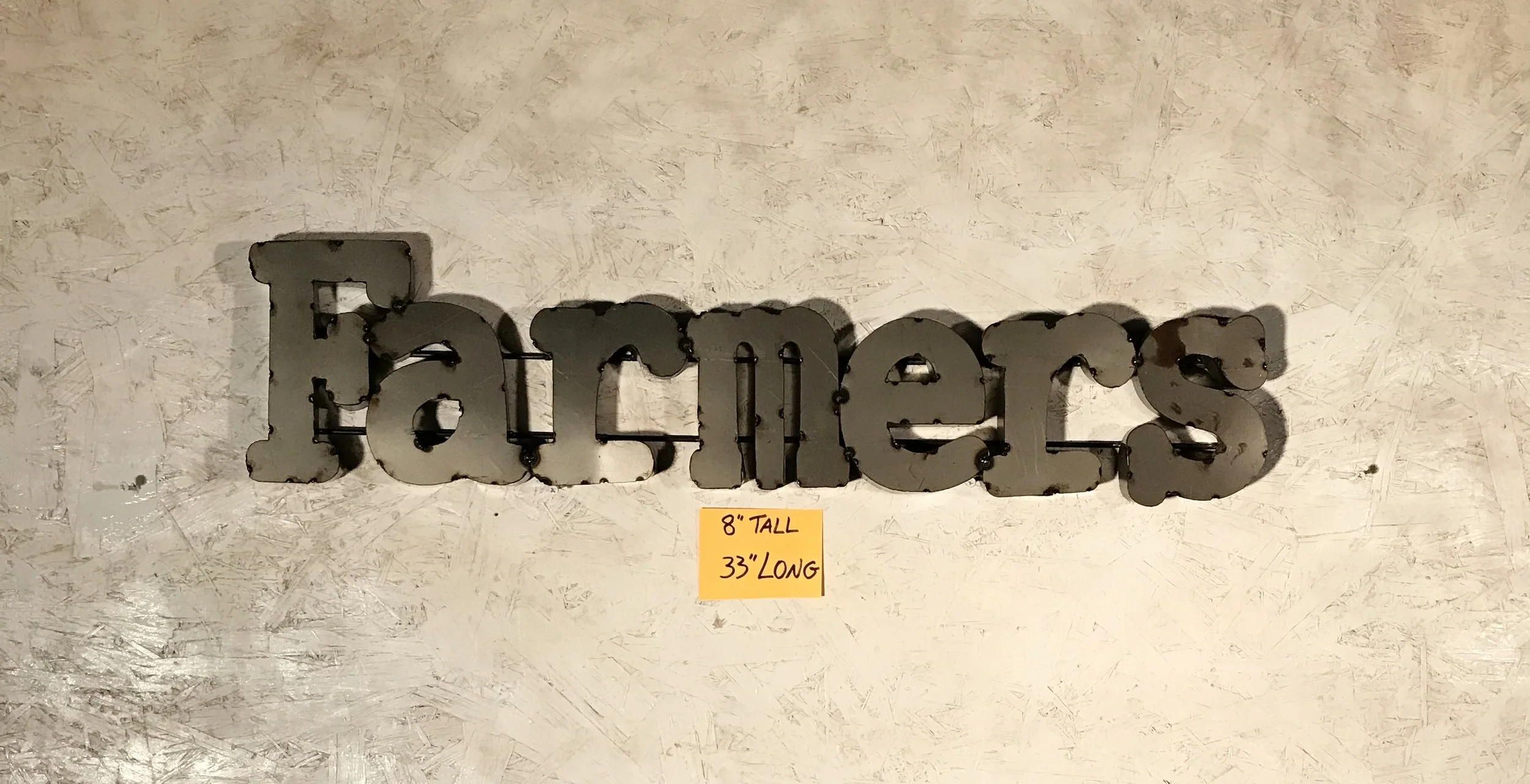 Jamie's phone WEBSITE 3327.JPG