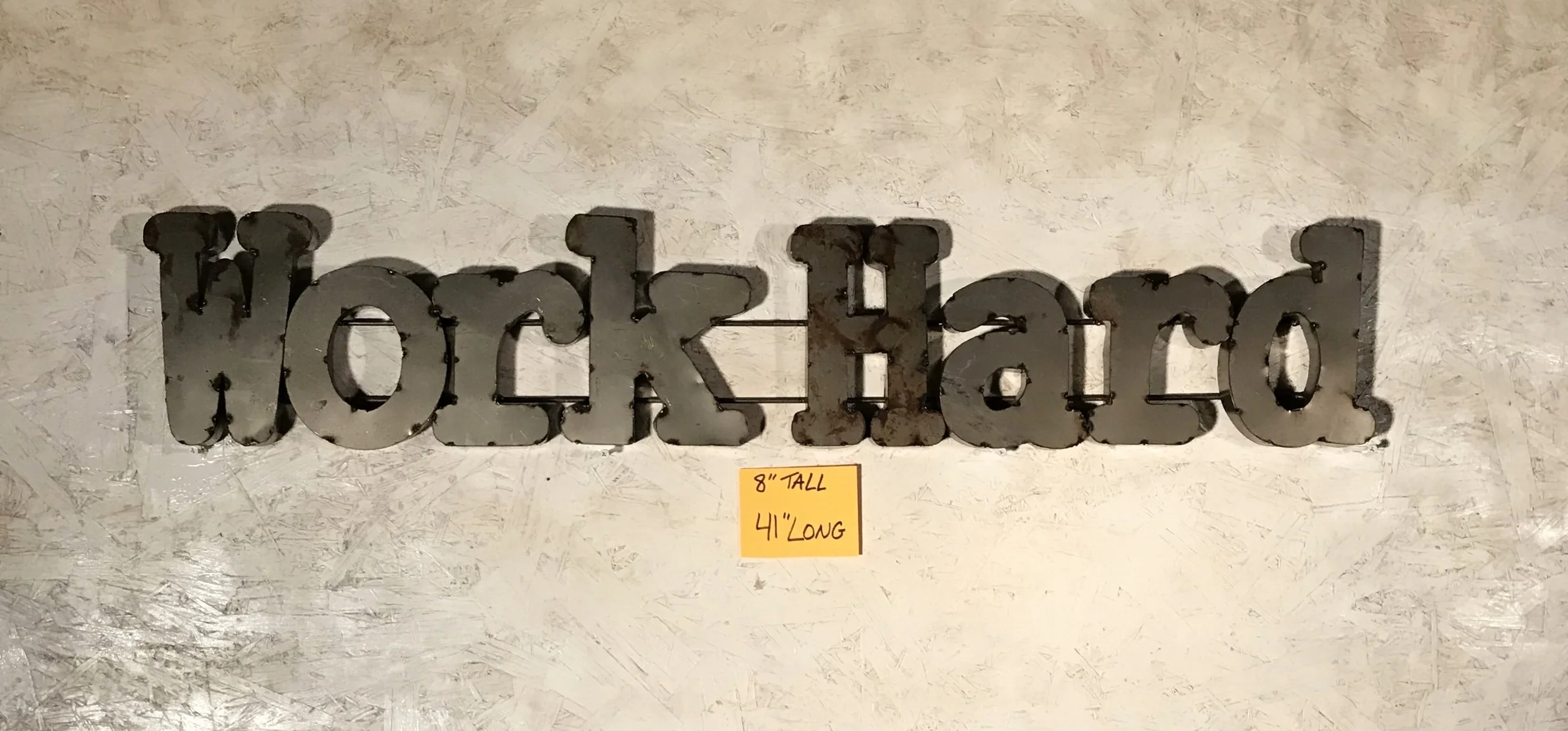 Jamie's phone WEBSITE 3309.JPG