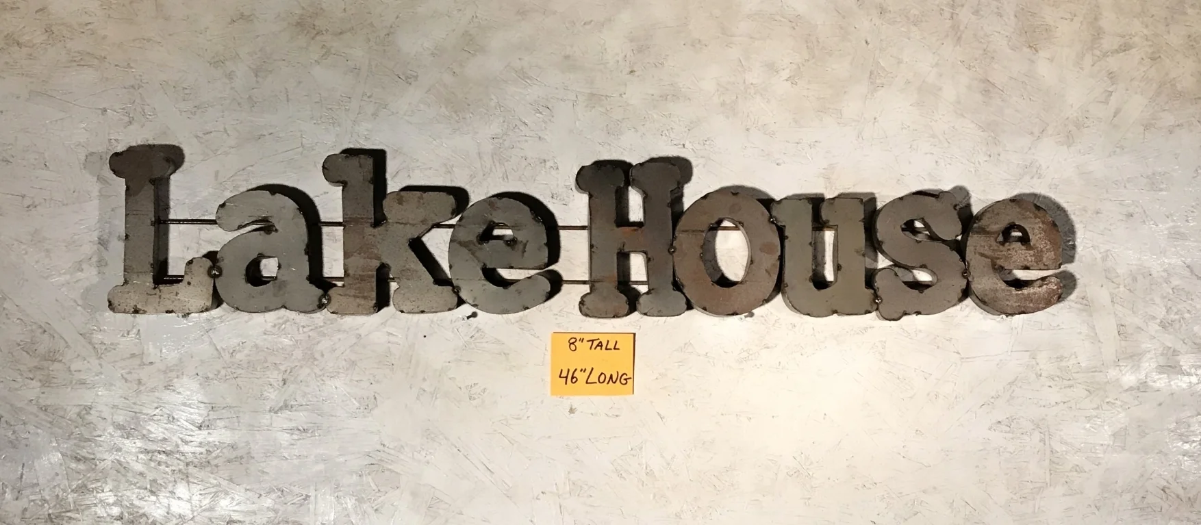 Jamie's phone WEBSITE 3312.JPG