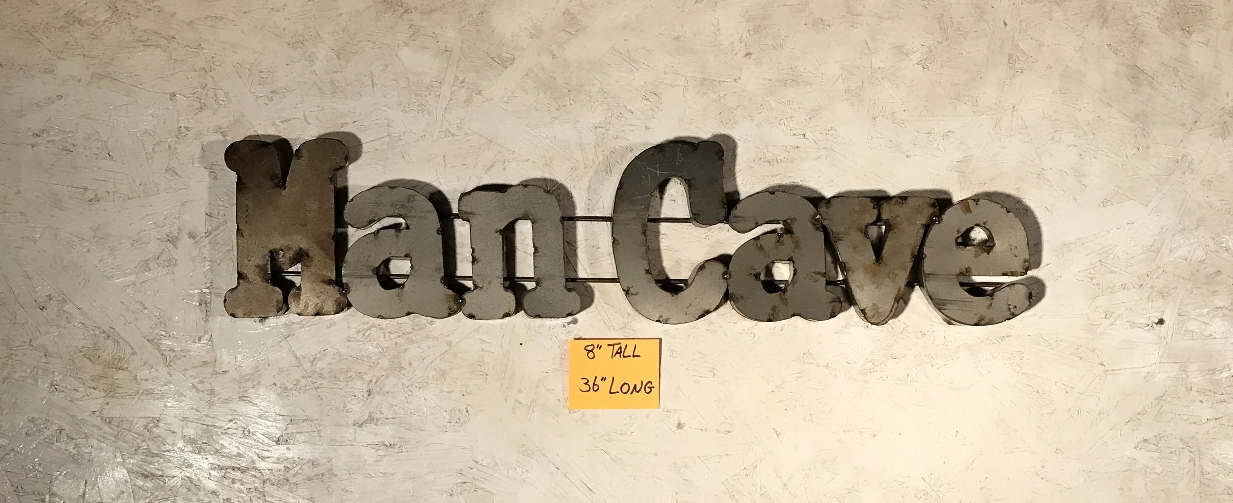 Jamie's phone WEBSITE 3315.JPG