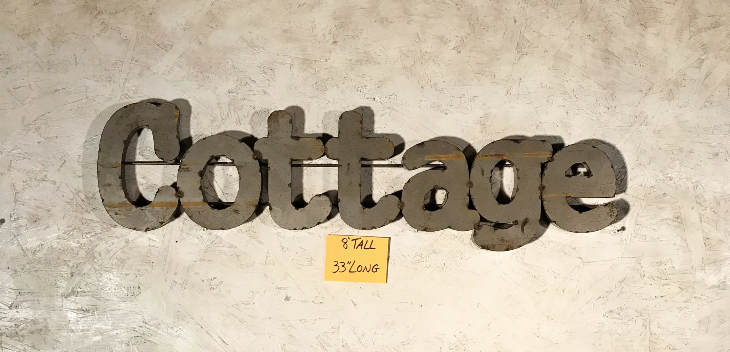 Jamie's phone WEBSITE 3352.JPG