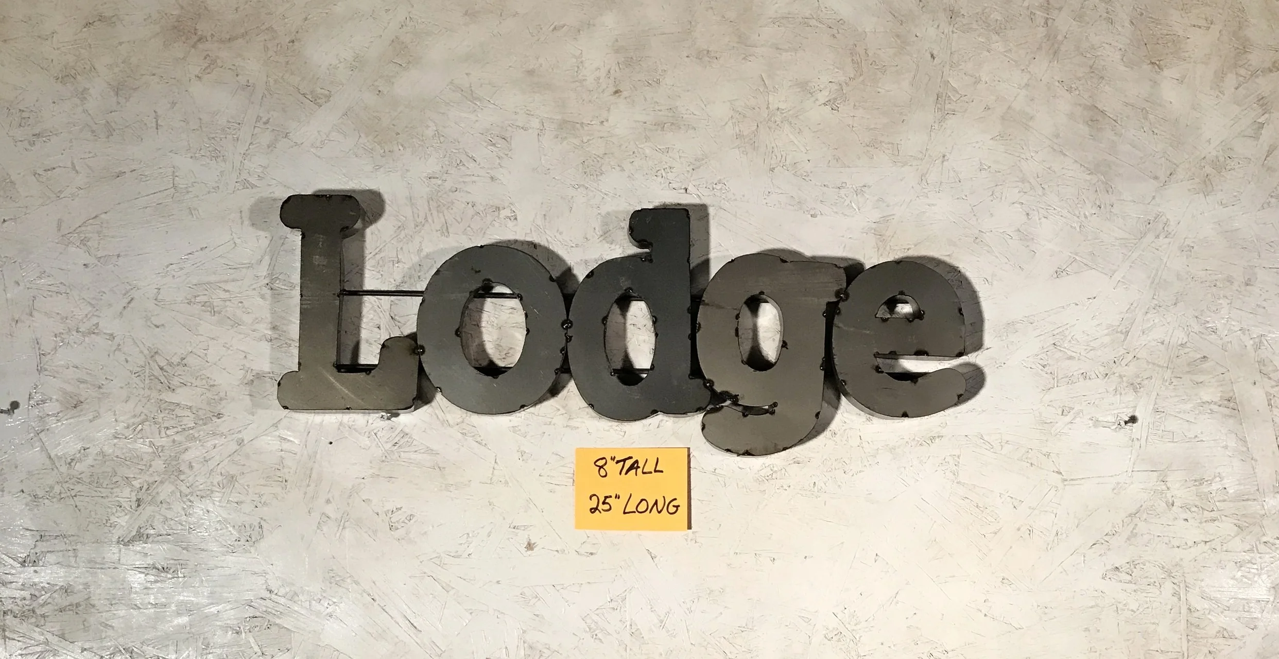 Jamie's phone WEBSITE 3365.JPG