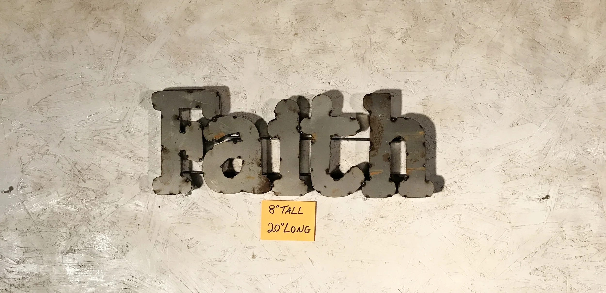 Jamie's phone WEBSITE 3379.JPG