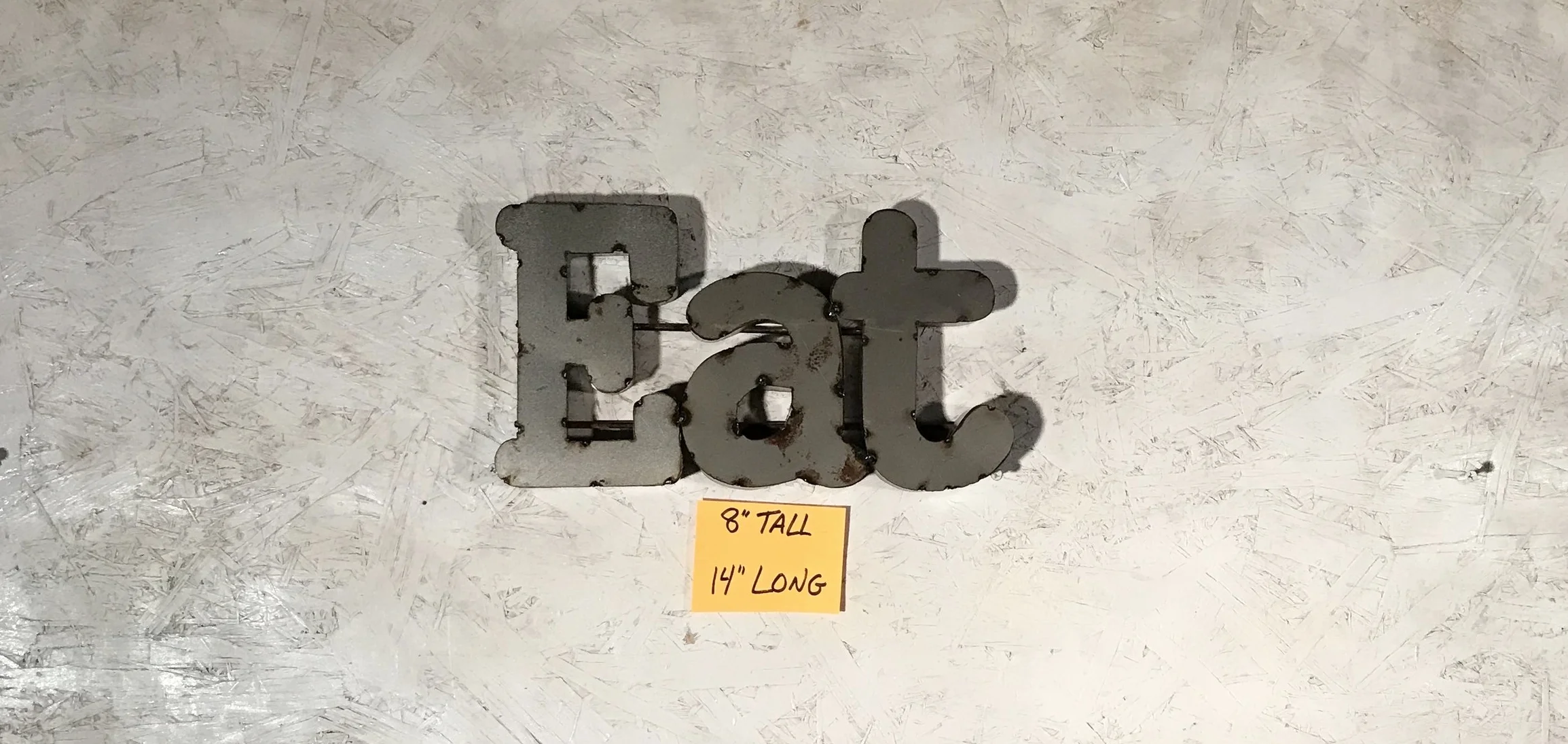 Jamie's phone WEBSITE 3390.JPG