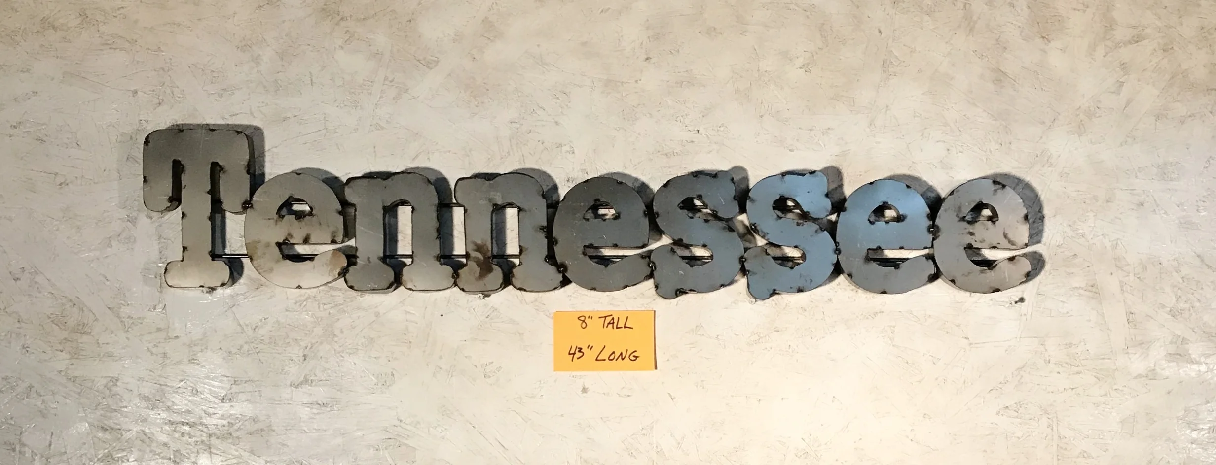 Jamie's phone WEBSITE 3404.JPG