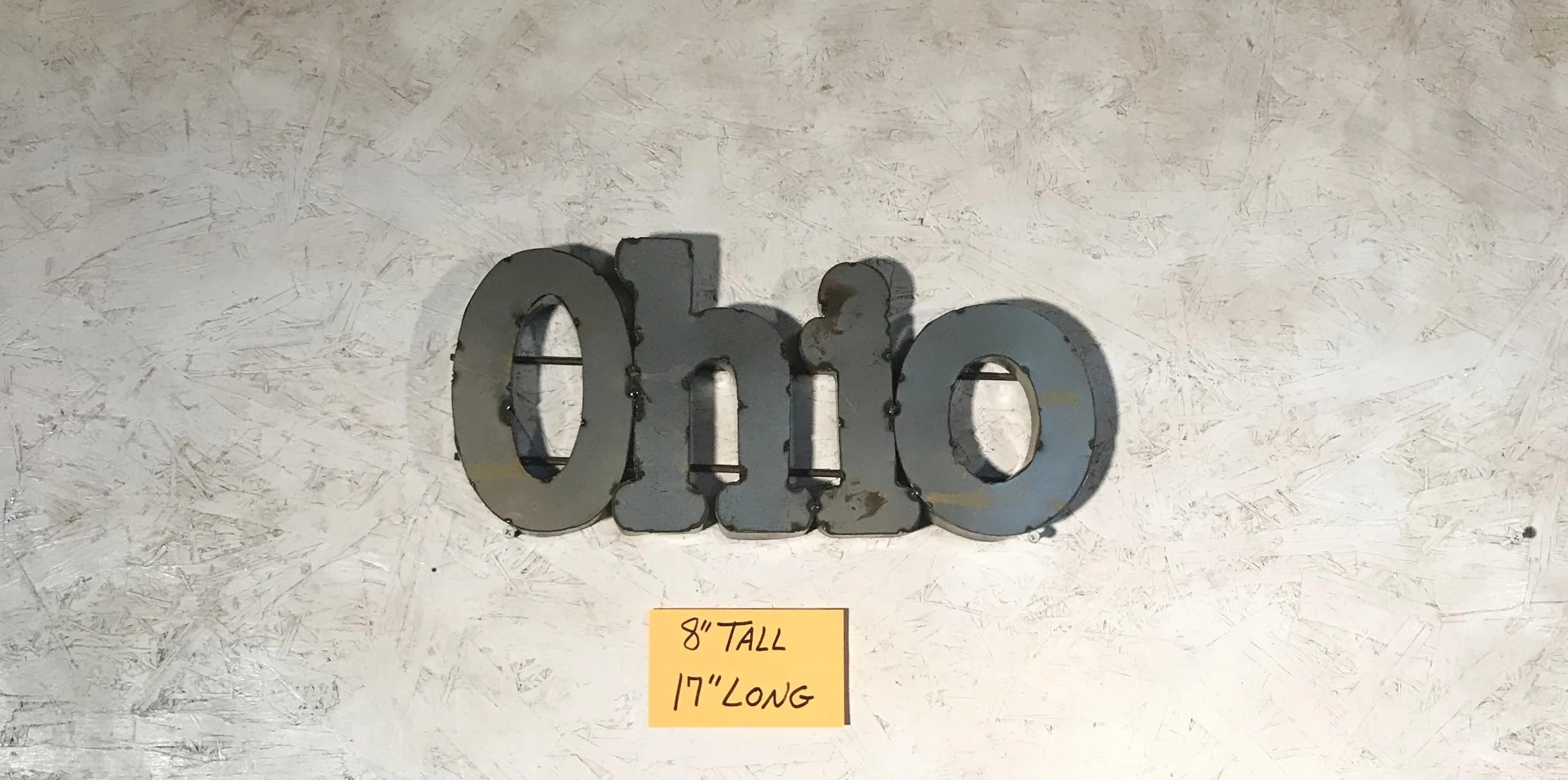 Jamie's phone WEBSITE 3429.JPG