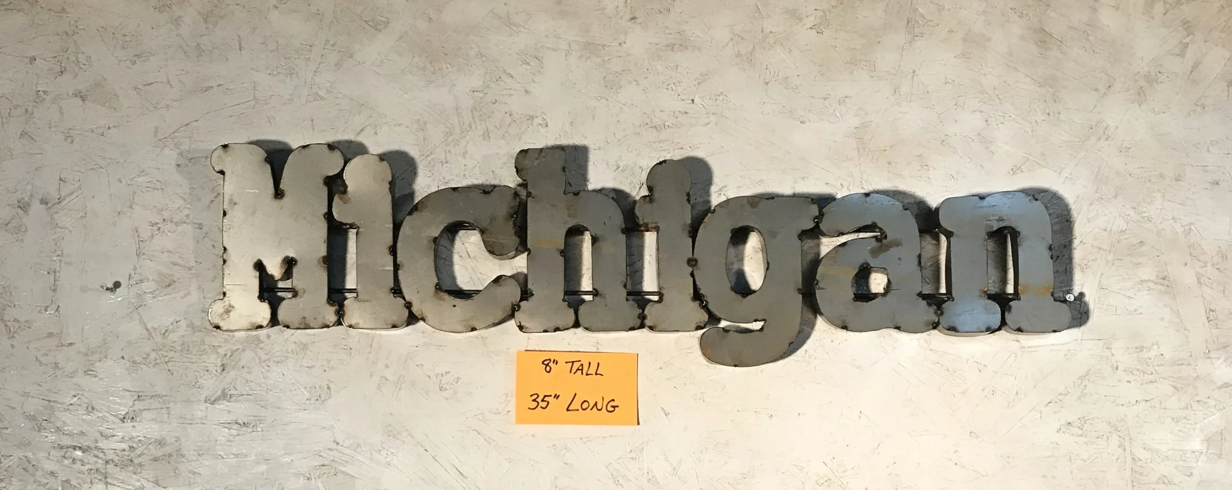 Jamie's phone WEBSITE 3434.JPG