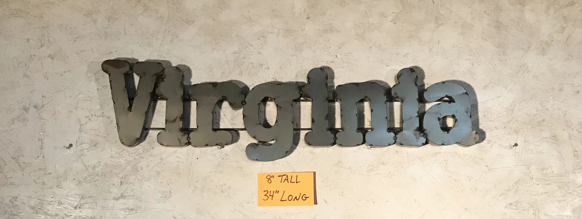 Jamie's phone WEBSITE 3437.JPG