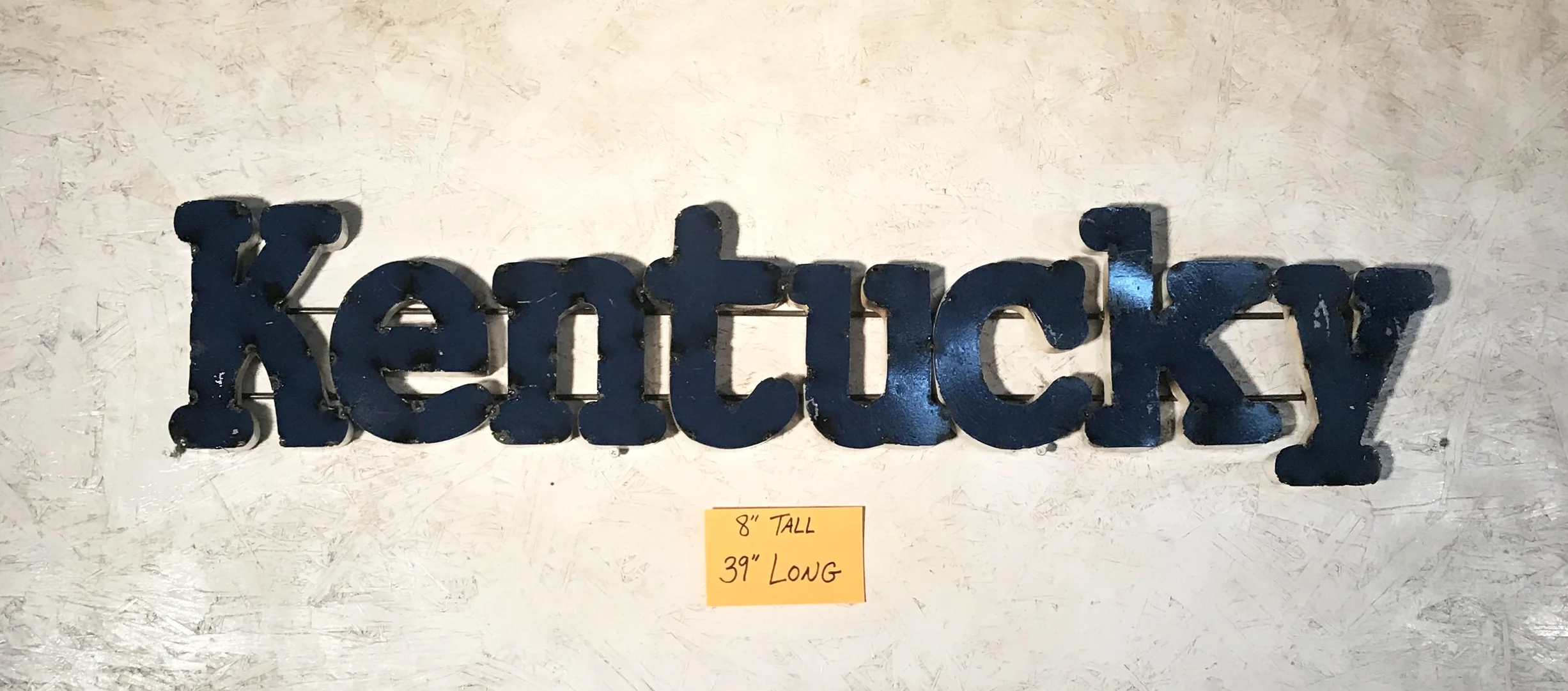 Jamie's phone WEBSITE 3441.JPG