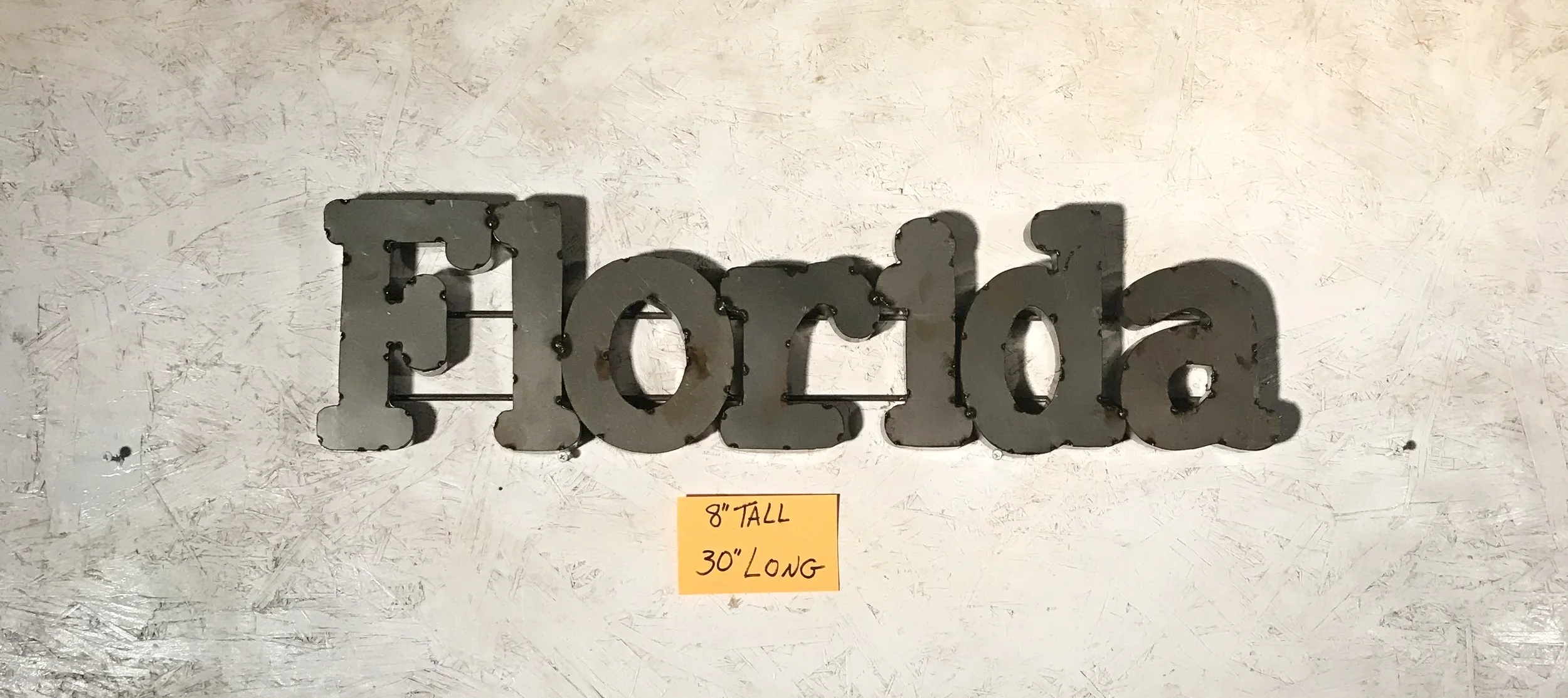 Jamie's phone WEBSITE 3446.JPG