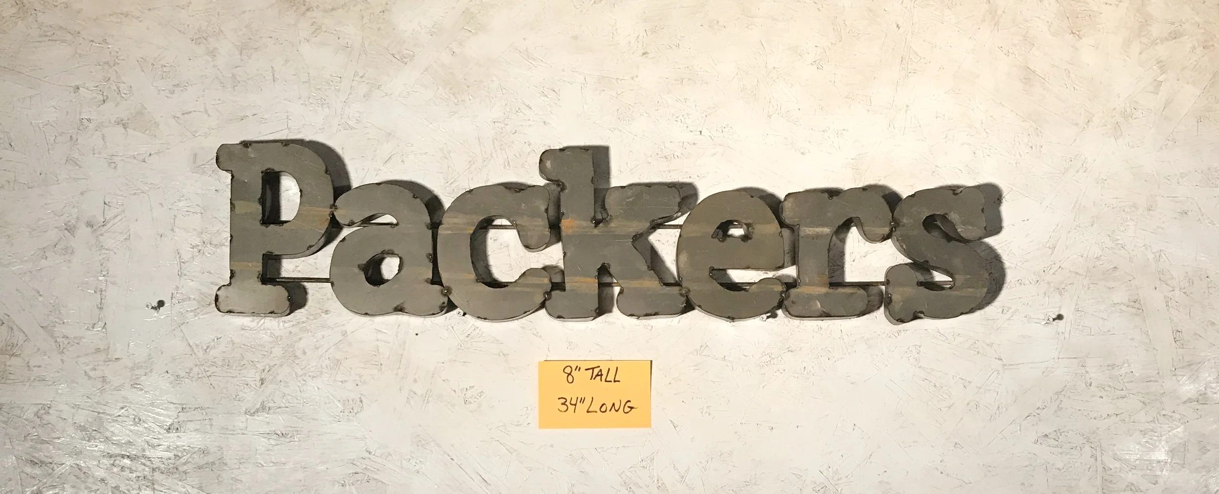 Jamie's phone WEBSITE 3450.JPG