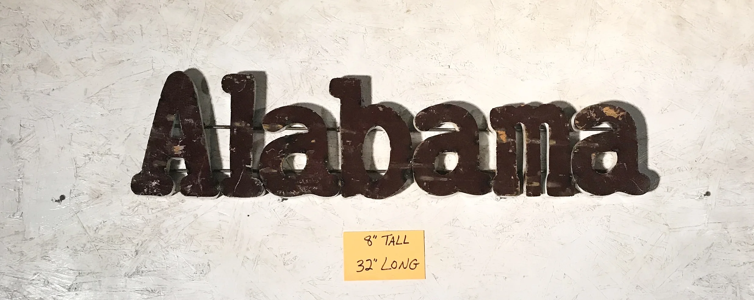 Jamie's phone WEBSITE 3463.JPG