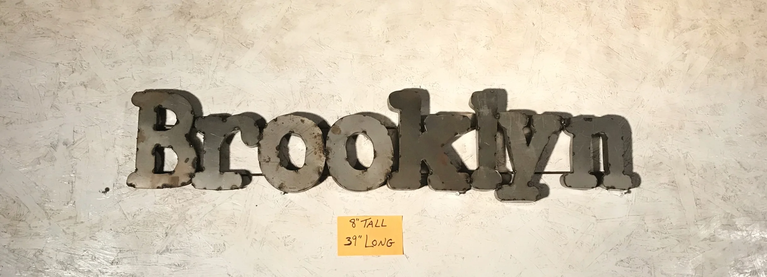 Jamie's phone WEBSITE 3469.JPG