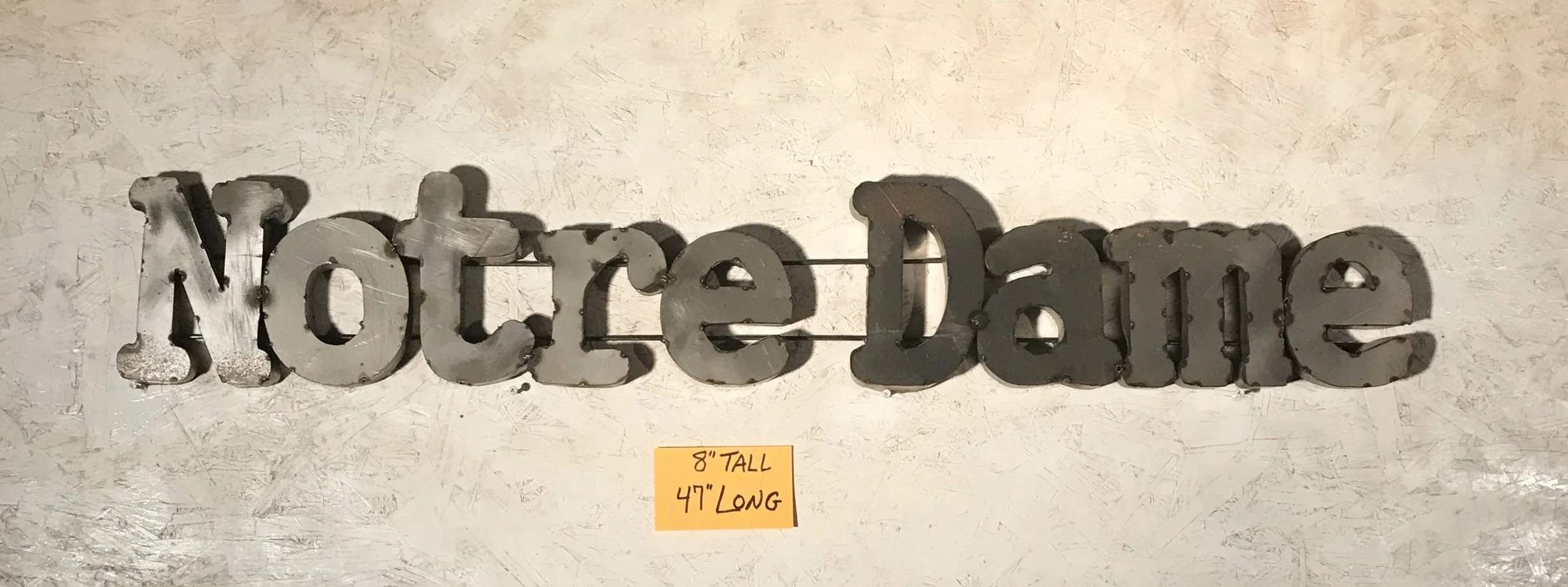 Jamie's phone WEBSITE 3477.JPG