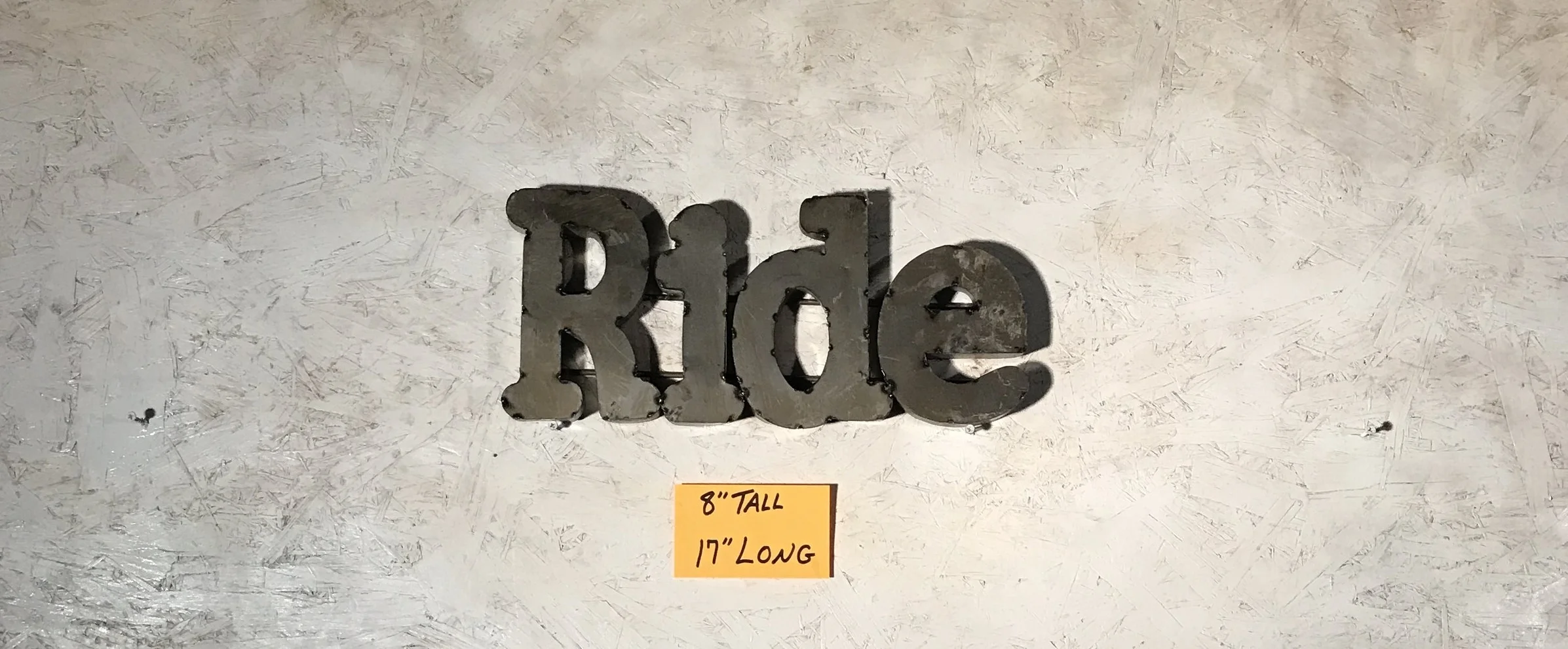 Jamie's phone WEBSITE 3499.JPG