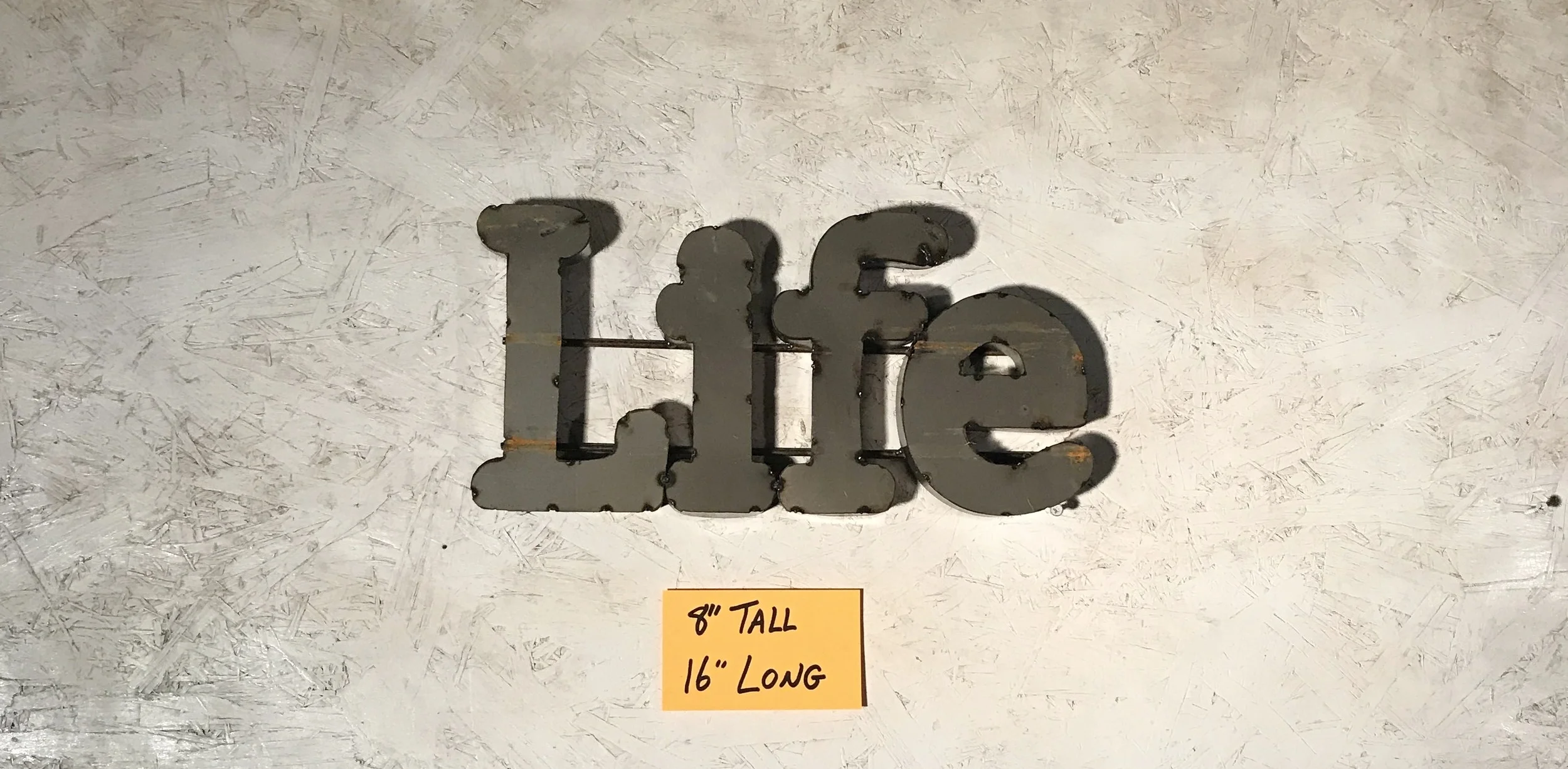 Jamie's phone WEBSITE 3500.JPG