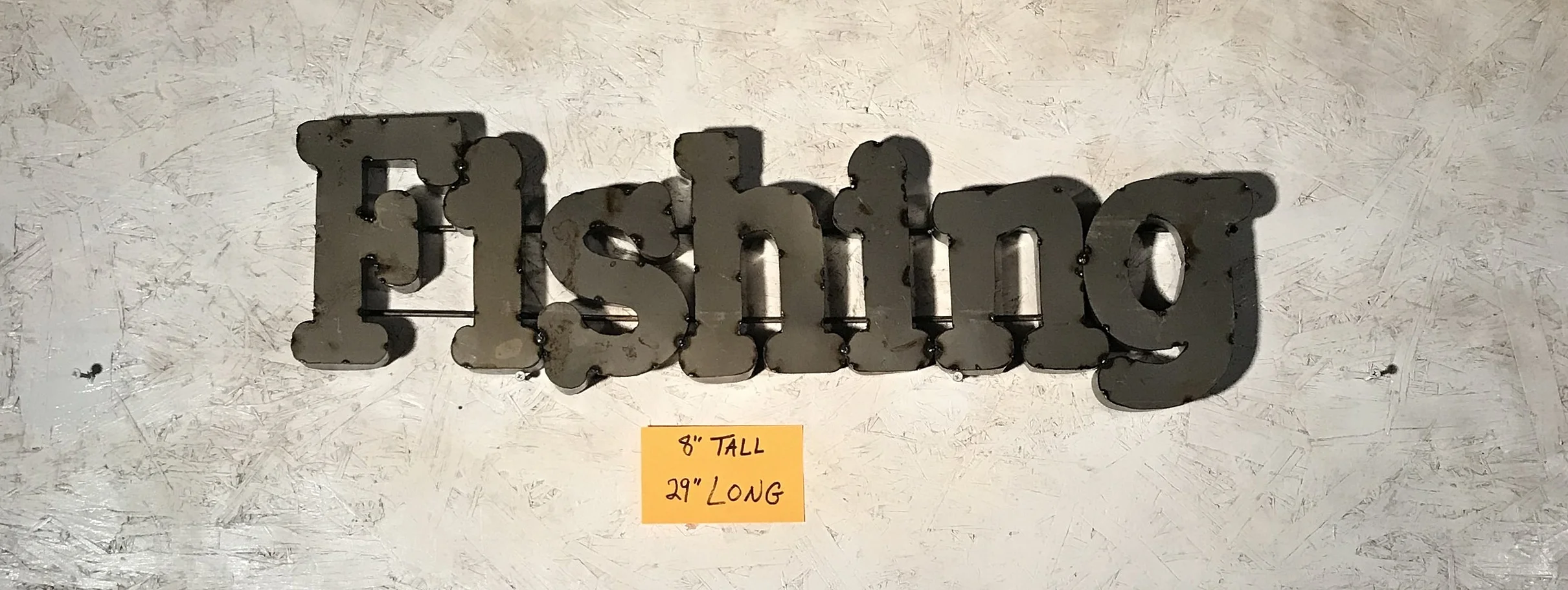 Jamie's phone WEBSITE 3516.JPG