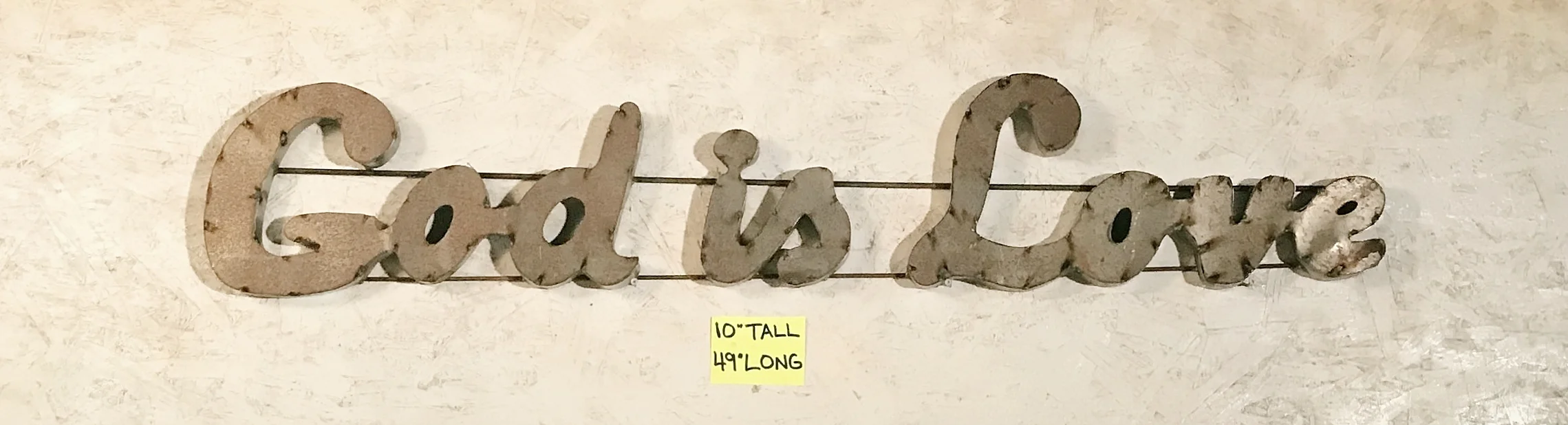 Jamie's phone WEBSITE 3557.JPG