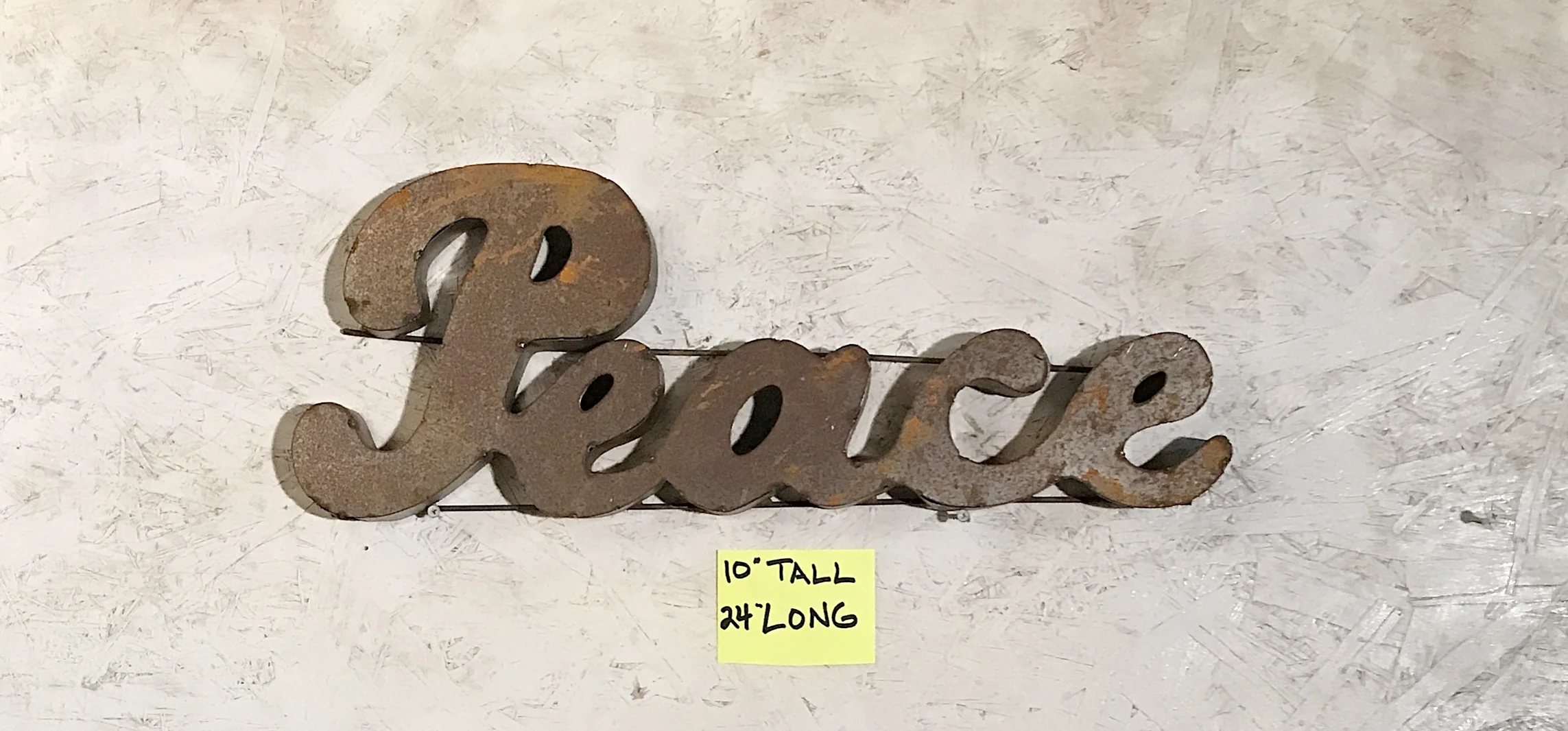 Jamie's phone WEBSITE 3581.JPG