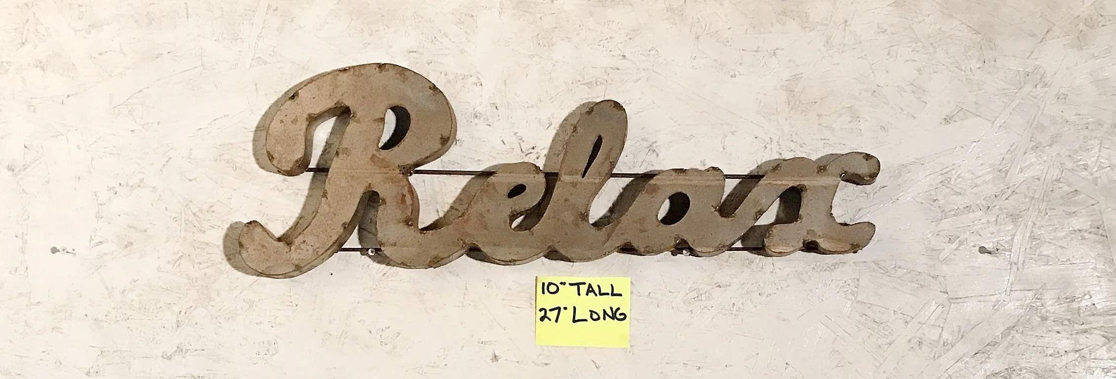 Jamie's phone WEBSITE 3583.JPG