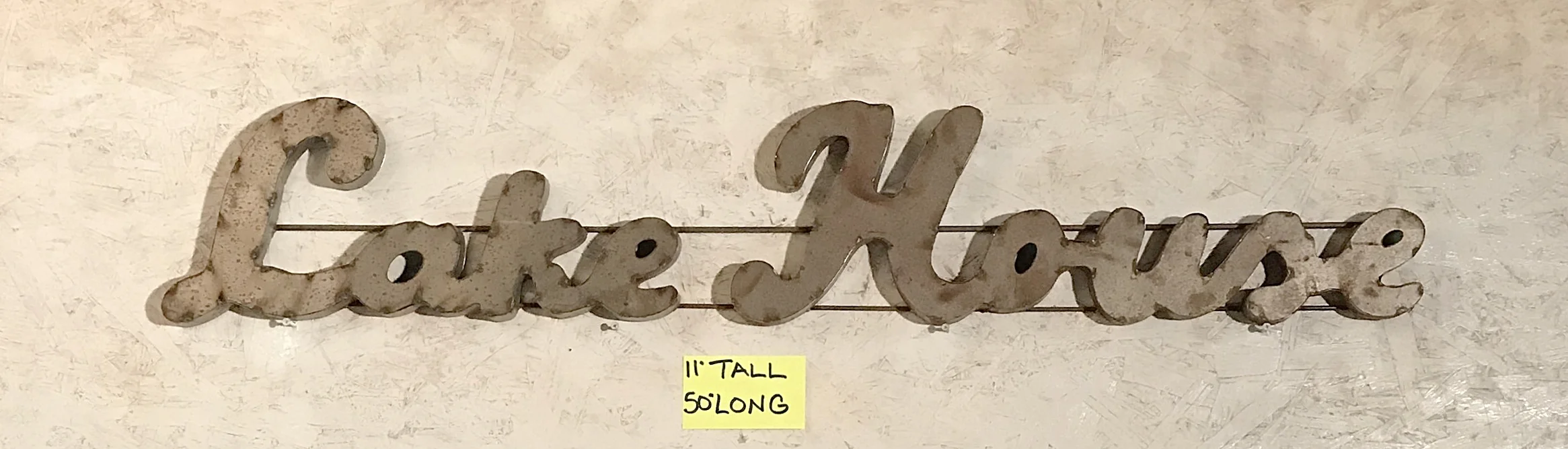 Jamie's phone WEBSITE 3611.JPG