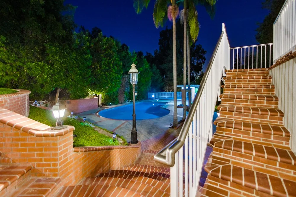 8355-la-sierra-avenue-160_web.jpg