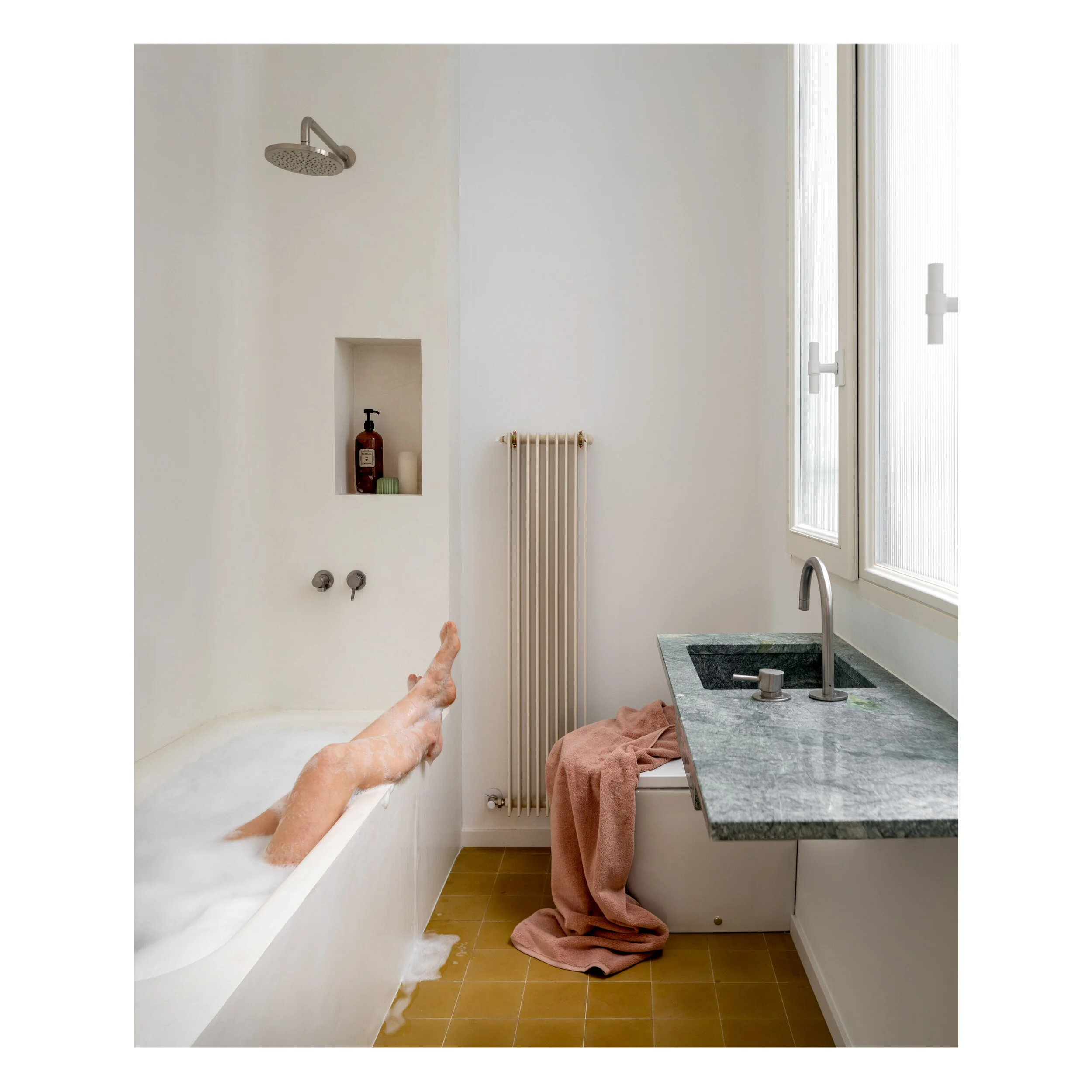 P119-Apartment Carniceria Vieja 01.jpg