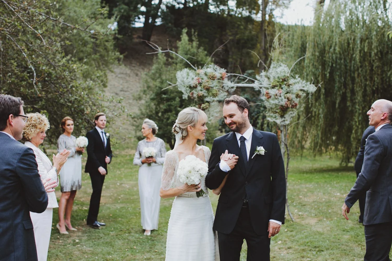 justin_aaron_queenstown_thelby_domain_new_zealand_wedding_sally_lachlan-76.jpg