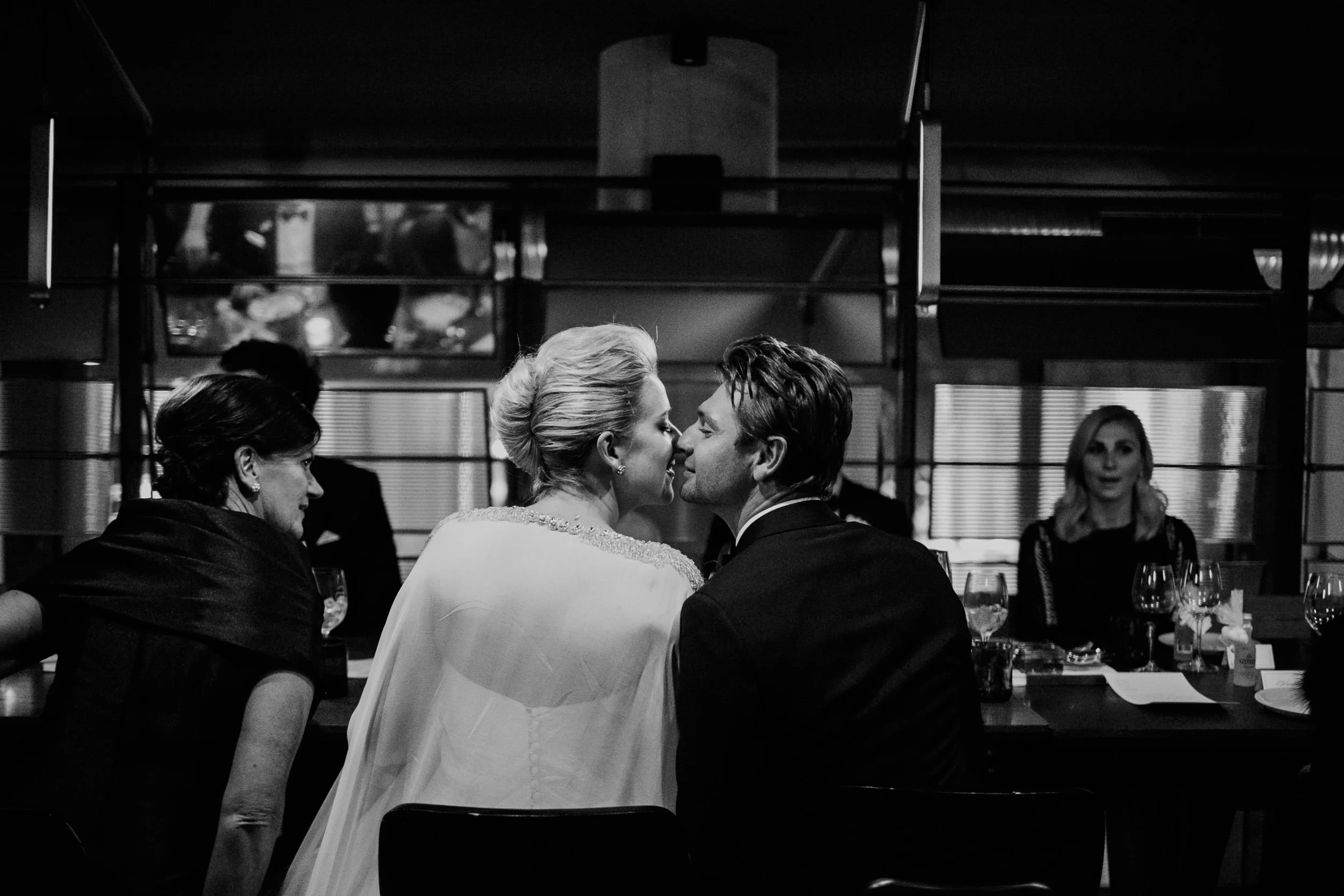 justinaaronphotographer_the_old_clare_kensignton_street_social_st_andrews_cathedral_sydney_alana_chris_b-001-193.jpg