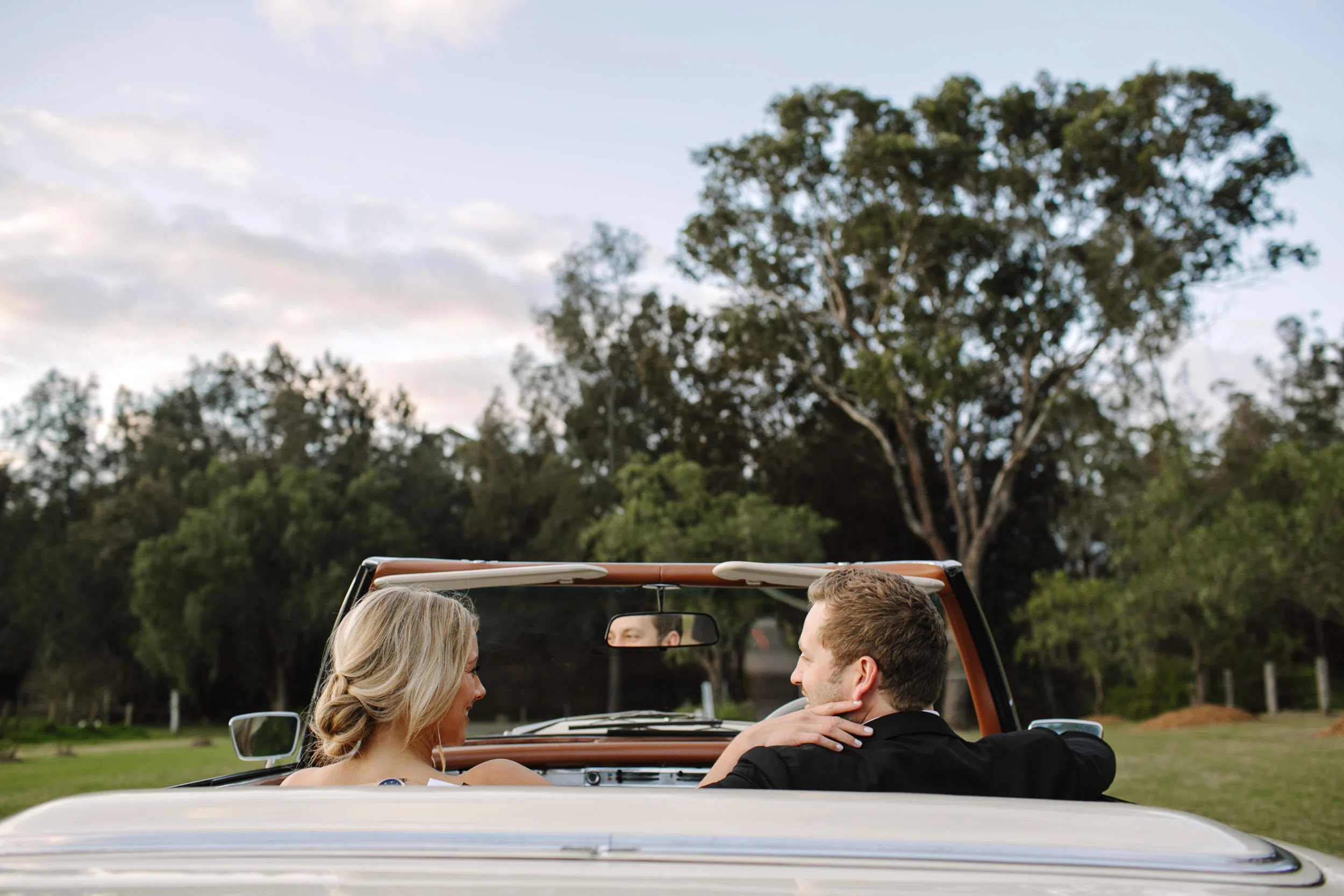 justinaaronphotographer_circa1876_huntervalley_jenna_sean_b-001-099.jpg