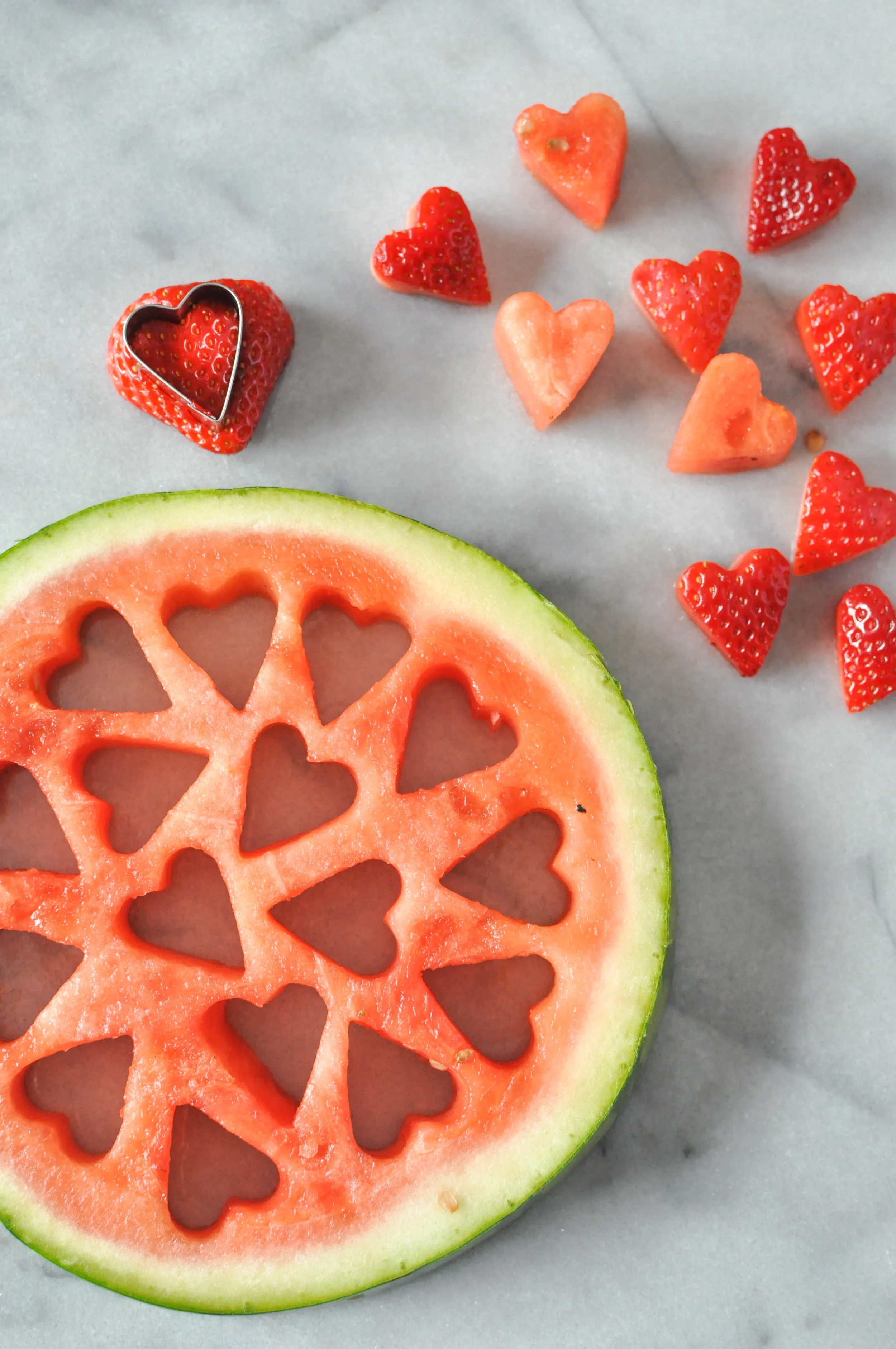 strawberry & watermelon valentine's skewers (3 of 3).jpg