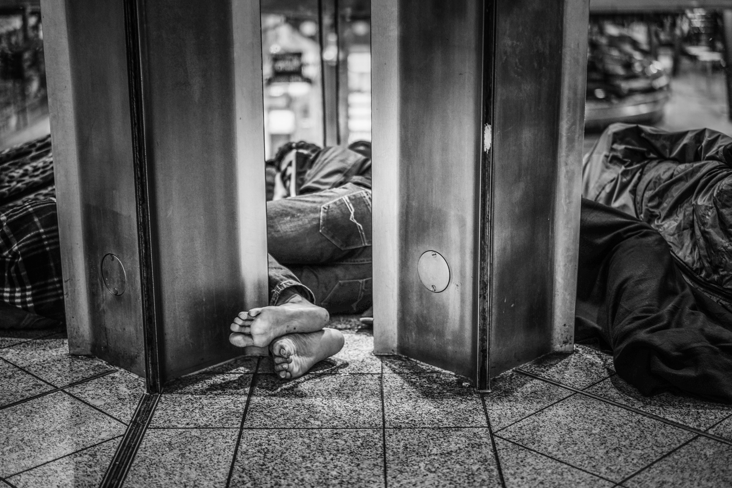  in Munich some sleep in the waiting areas. Exhausted, dirty, and hungry , they can finally rest. 