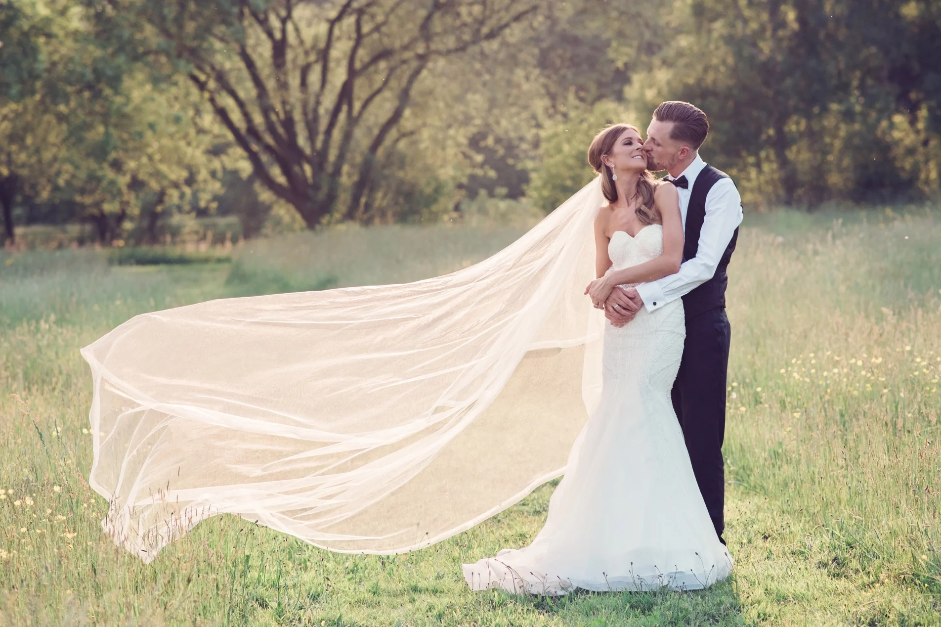 Timeless Iscoyd Park Wedding - Karl &amp; Becky