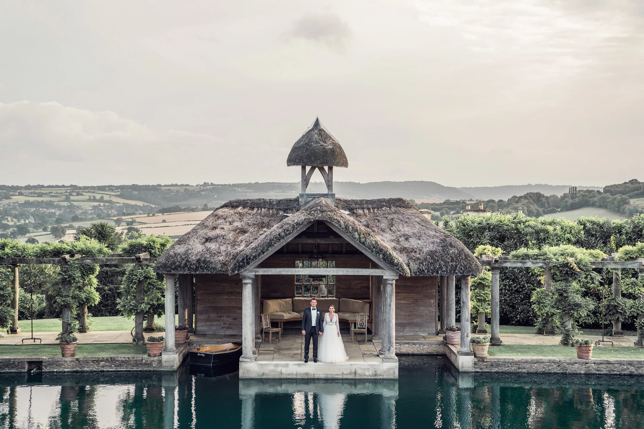 Epic Euridge House &amp; Orangery Wedding - Issie &amp; Bailey