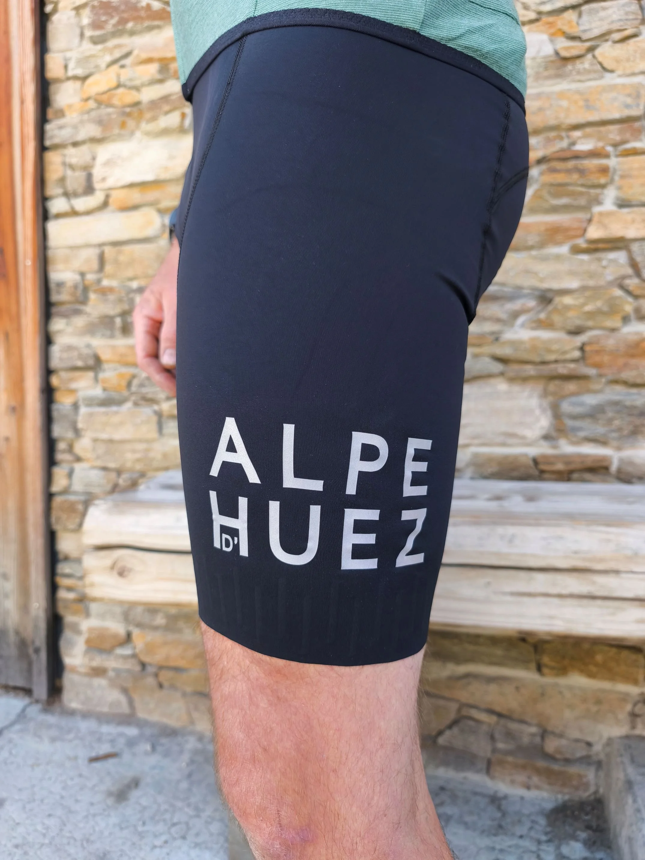 MENS PRO BIB BLACK 2026 ALPE D'HUEZ 3.jpg