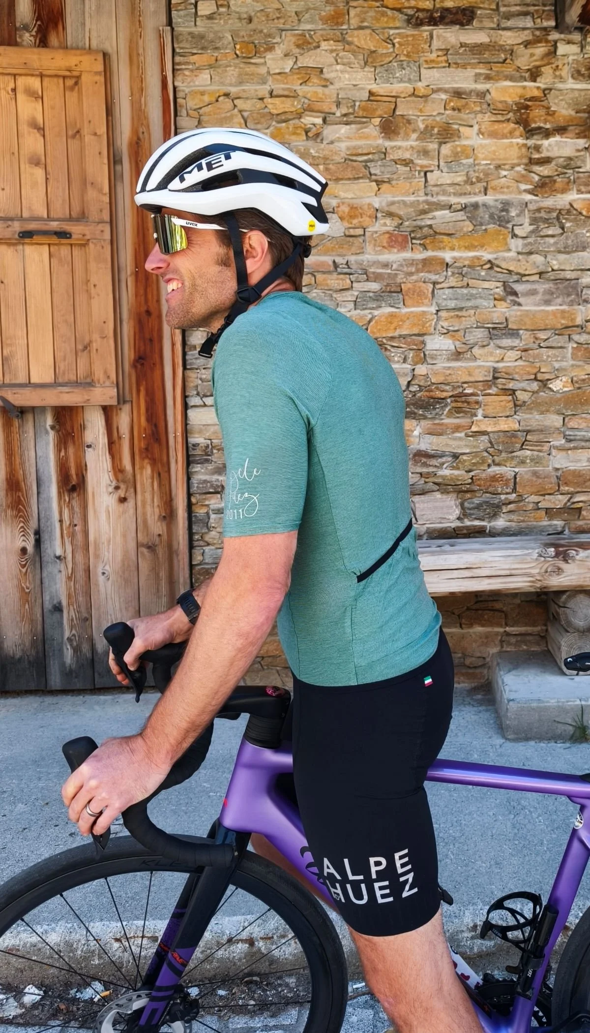 Alpe D'Huez x Sarenne Merino Jersey 7.jpg
