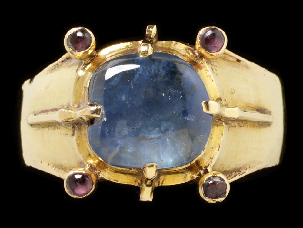 Five pieces of 14th century jewellery I would really like to recreate ...