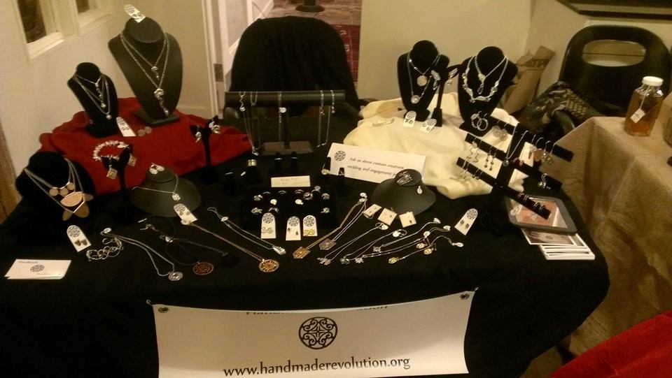 CSI Holiday Pop-up market and Social